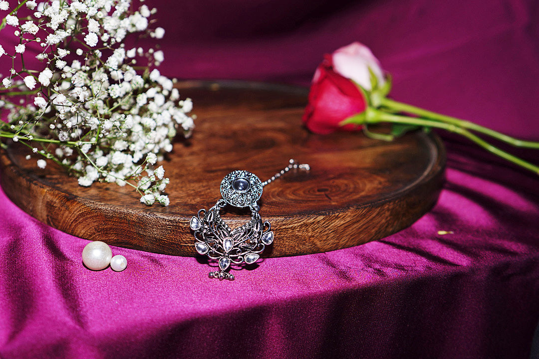 Mahagauri Silver Bodla Drop Maangtika