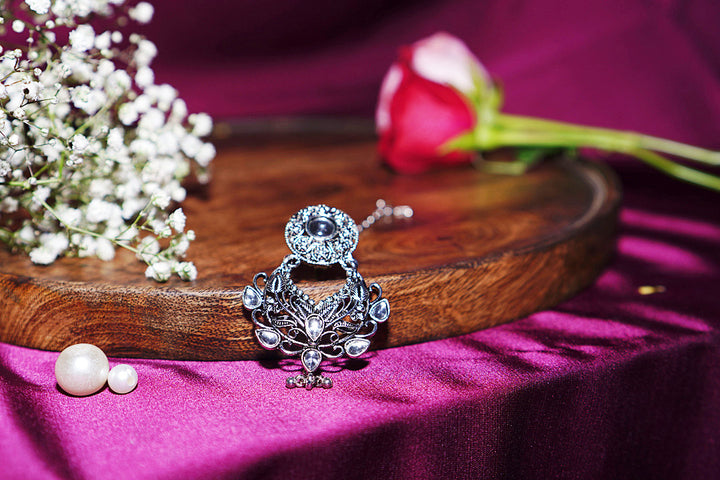 Mahagauri Silver Bodla Drop Maangtika