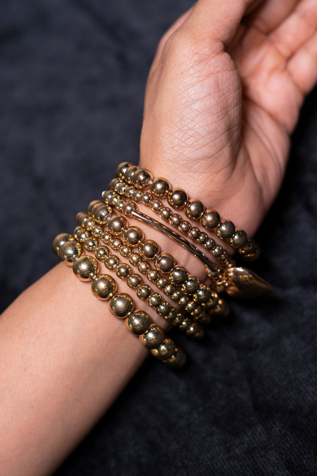 Golden Pearl Heart Charm Lightweight Stack Bracelet