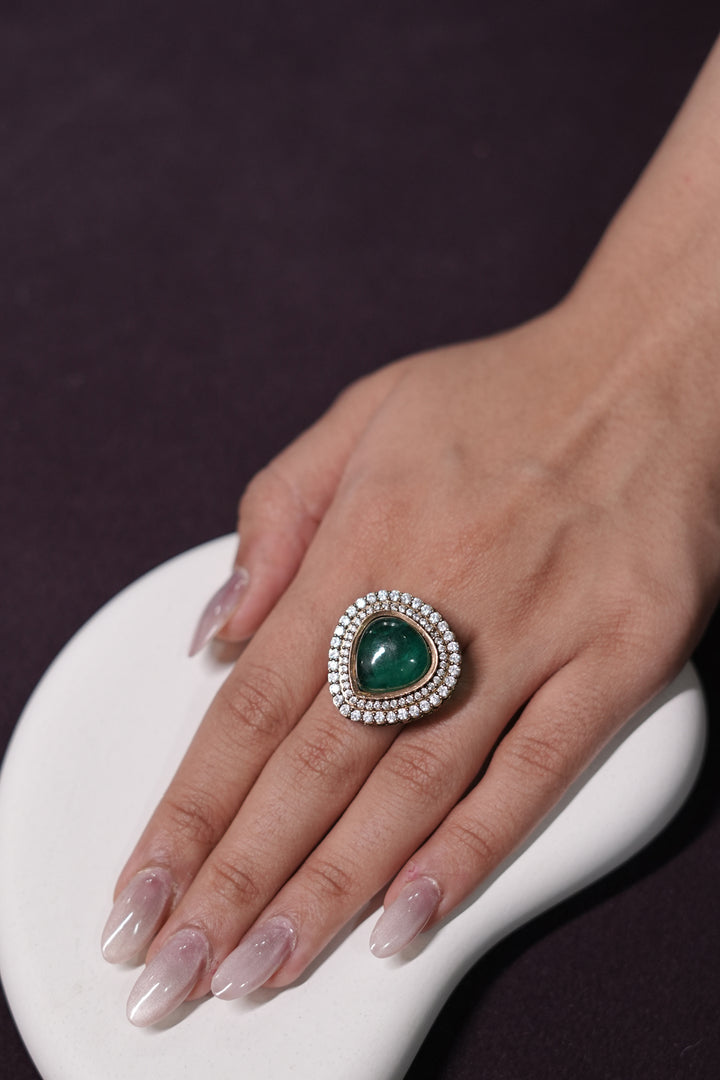Maharani Roop Emerald Green Pear Oxidixed Ring