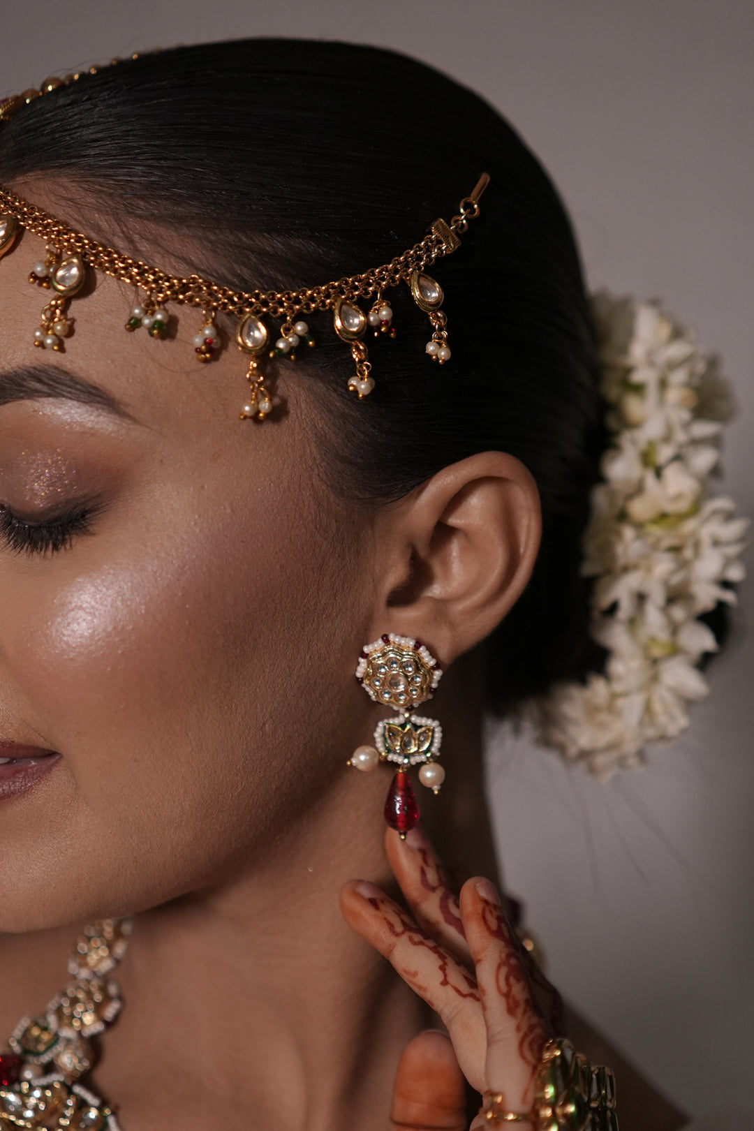 Vaidehi Temple Bridal Maangtikka