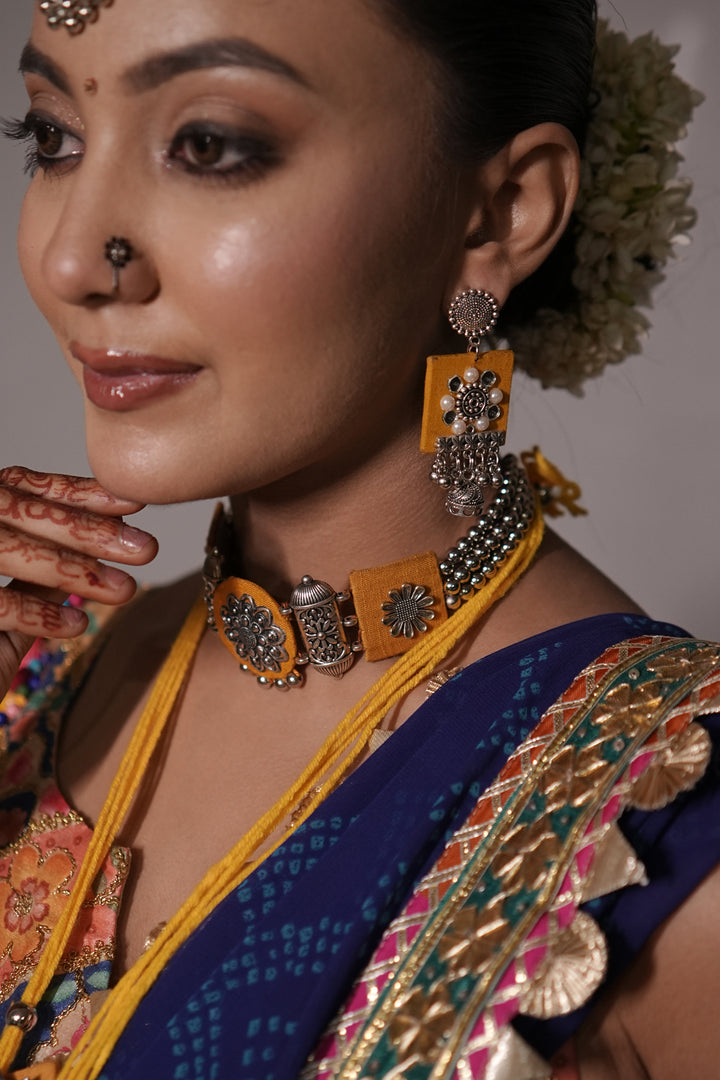 Dandiya Silver Yellow Choker Necklace