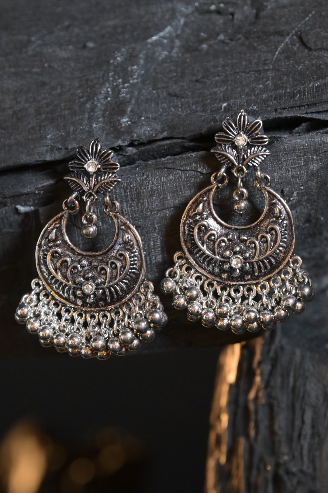 Chandika Chaandbali Silver Jhumka Earrings