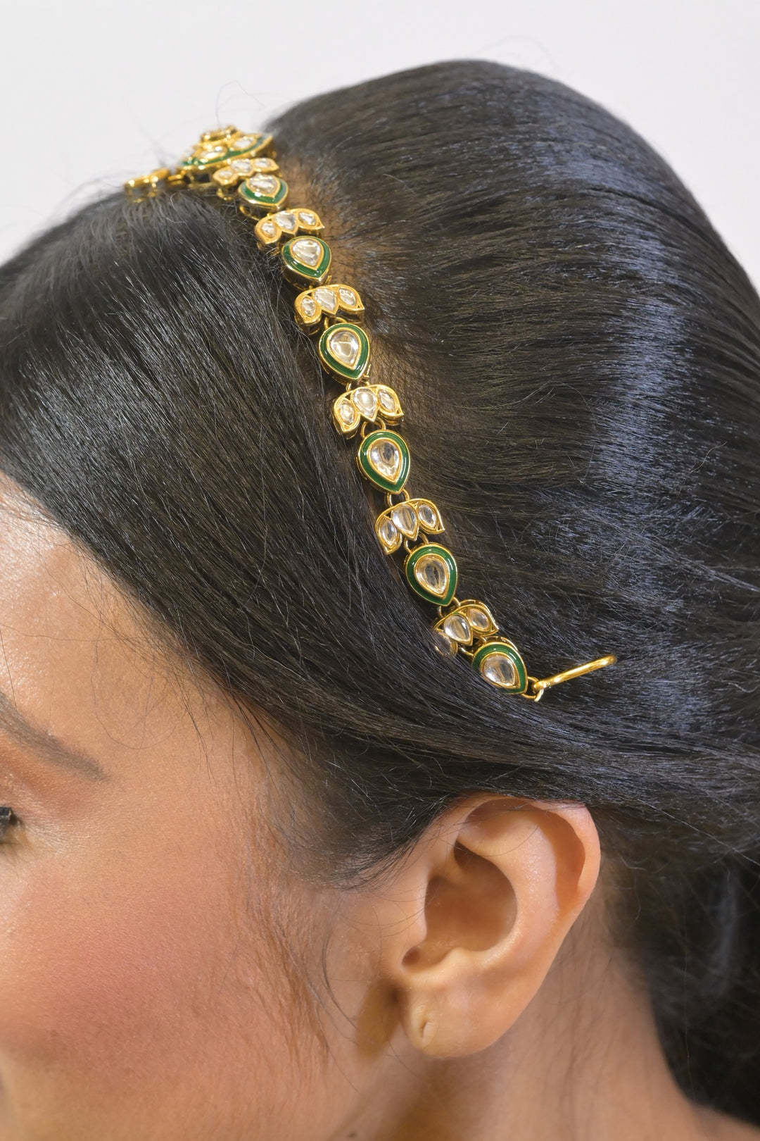 Meenakshi Green Kundan Sheeshpatti