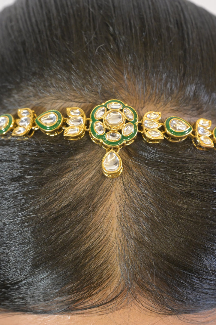 Meenakshi Green Kundan Sheeshpatti