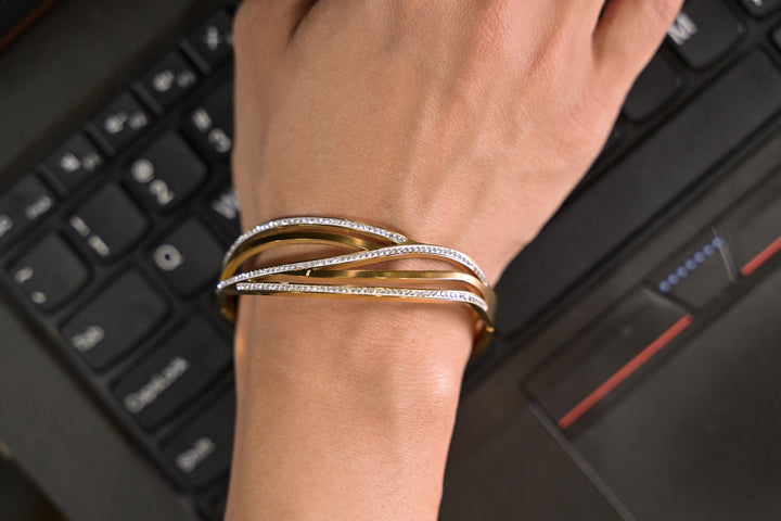 Amara Gold American Diamond Twisted Bracelet