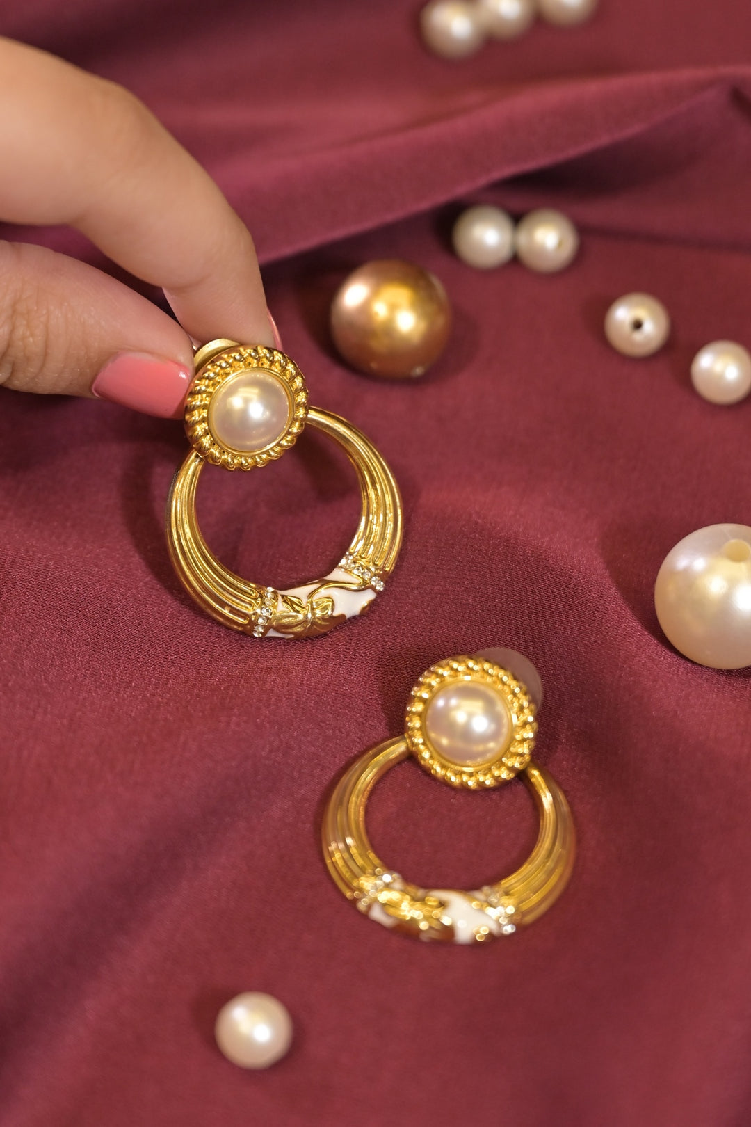 Gold Bloom Cicle Pearl Stud Earrings