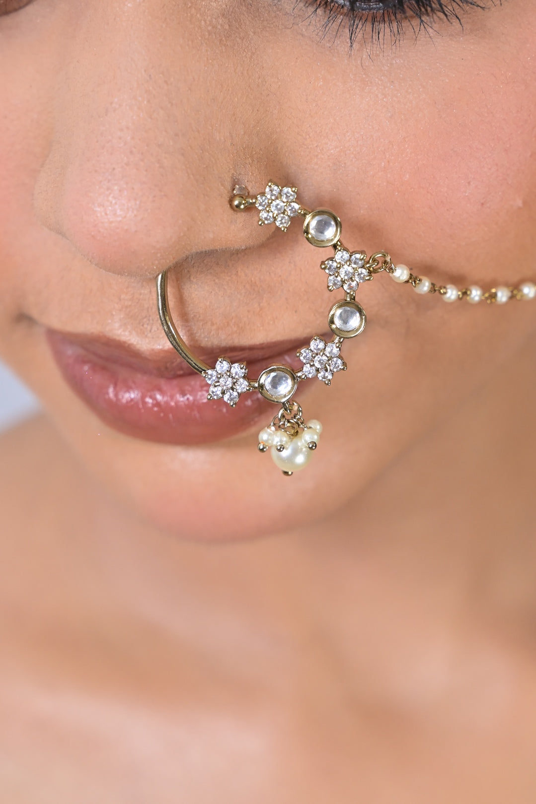 Chandrakala Kundan Pearl Nosering