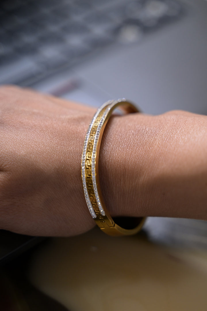 Office Golden Fashion Bracelet