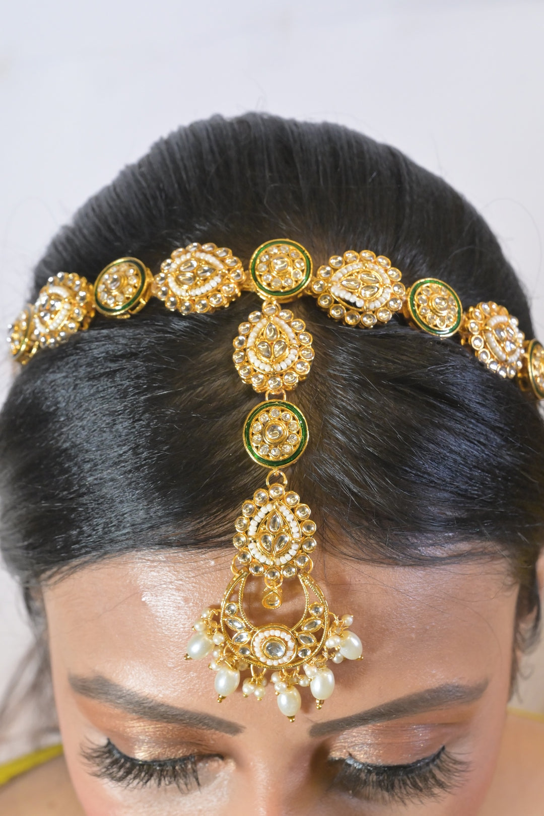 Vasudha Kundan Headband With Maangtika