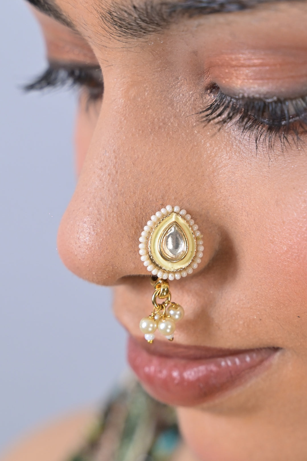 Manikmoti Kundan Pearl Drop Nosering