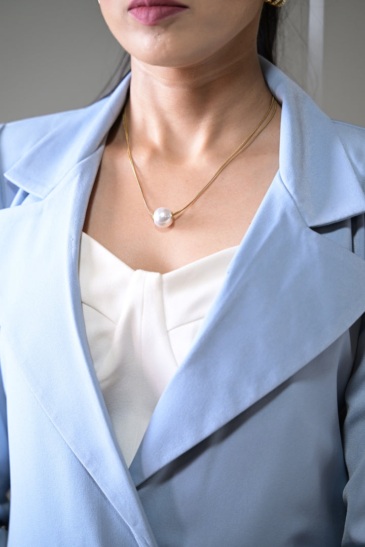 Classic Pearl Golden Chain Necklace