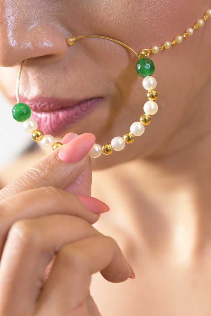 Nazakat Emerald Pearl Chain Nosering