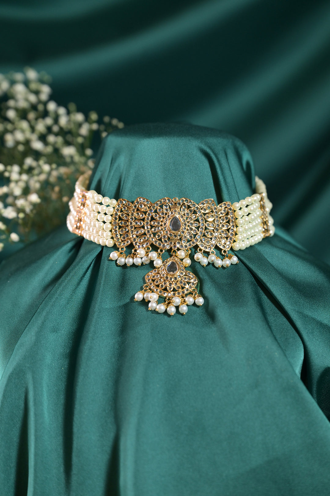 Sajida Jadau Golden Pearl Choker Necklace