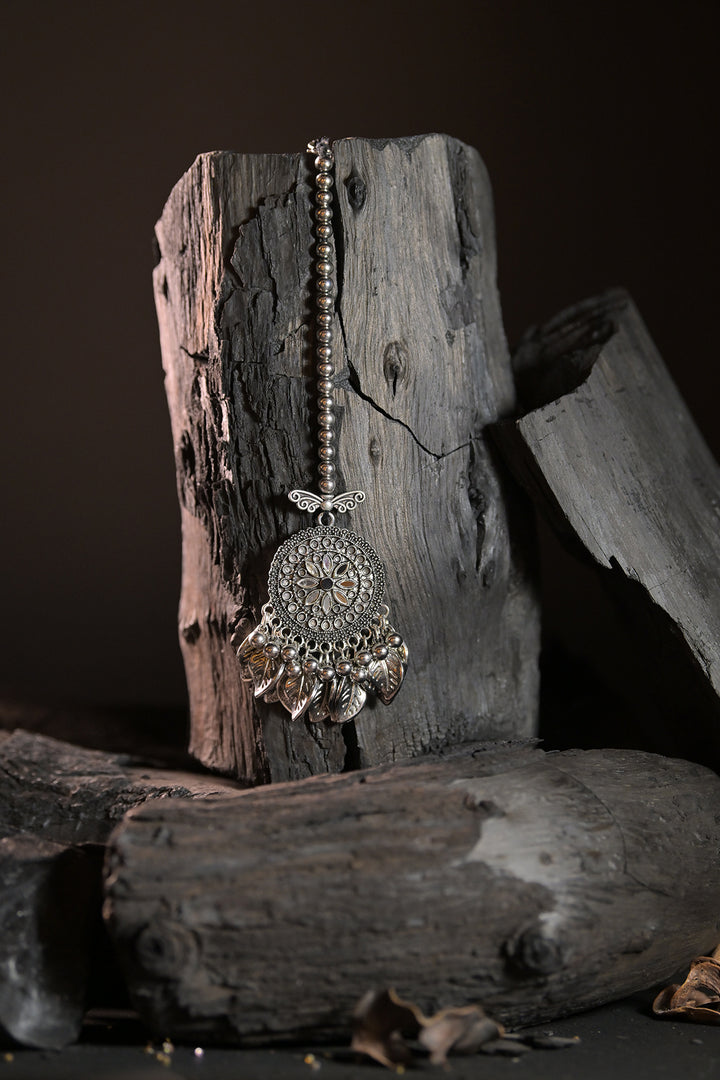 Surya Chakra Silver Sleek Maangtikka