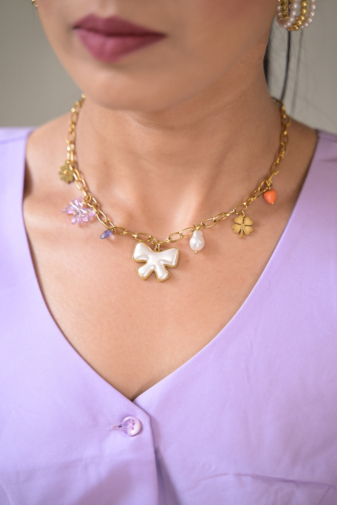 White Bow Charms Golden Link Chain Necklace