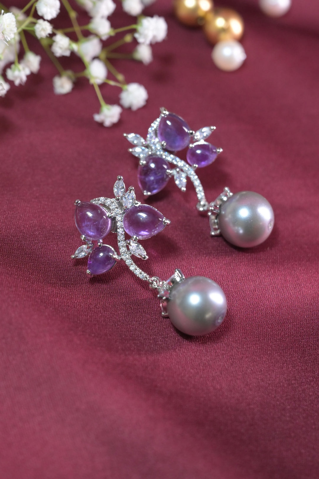 Hyacinth Leaf Shaped Grey Drop Earrings