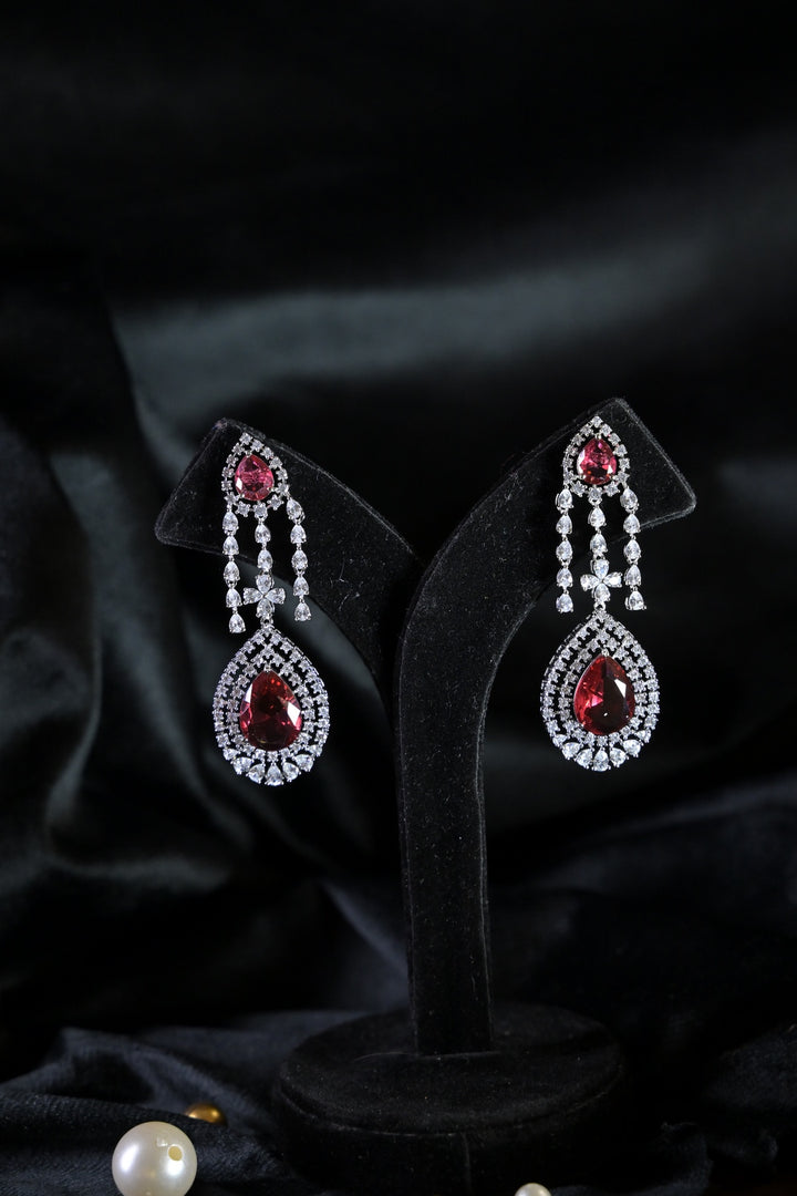 Nazakat Three Pear Shaped Diamond Cocktail Necklace