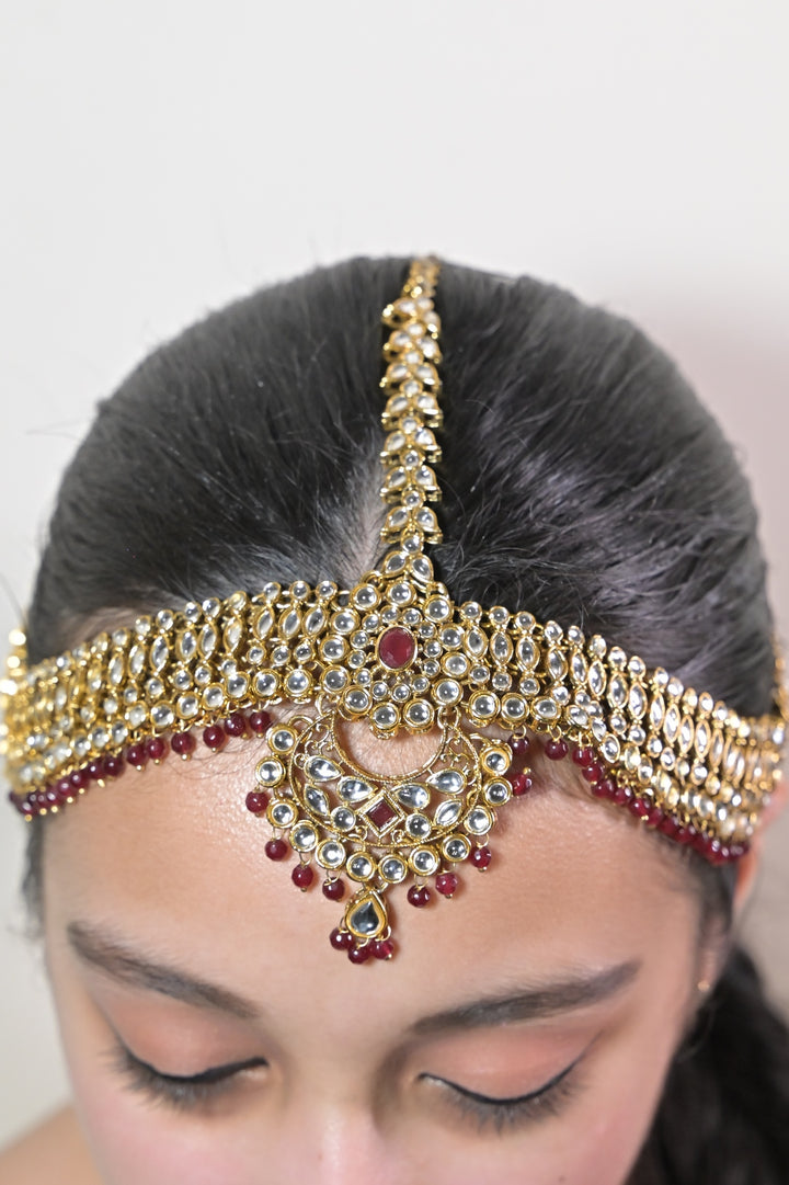 Devika Temple Bridal Maangtikka