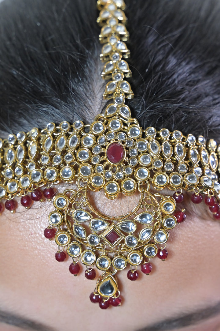 Devika Temple Bridal Maangtikka