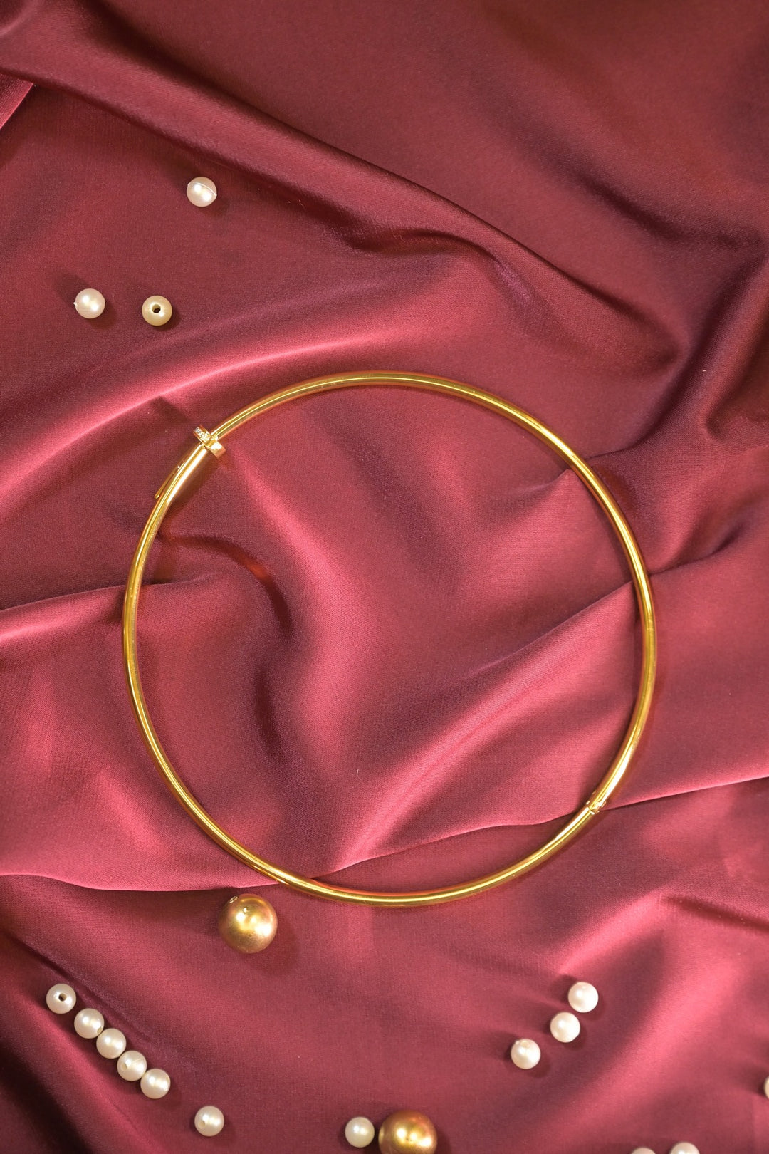 Miso Bollywood Sleek Chokar Necklace