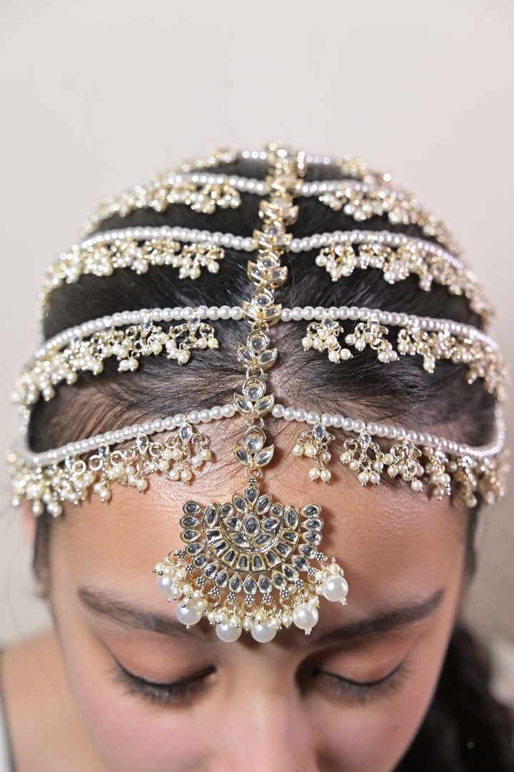 Ruhaniya Bridal Pearl Matha Patti