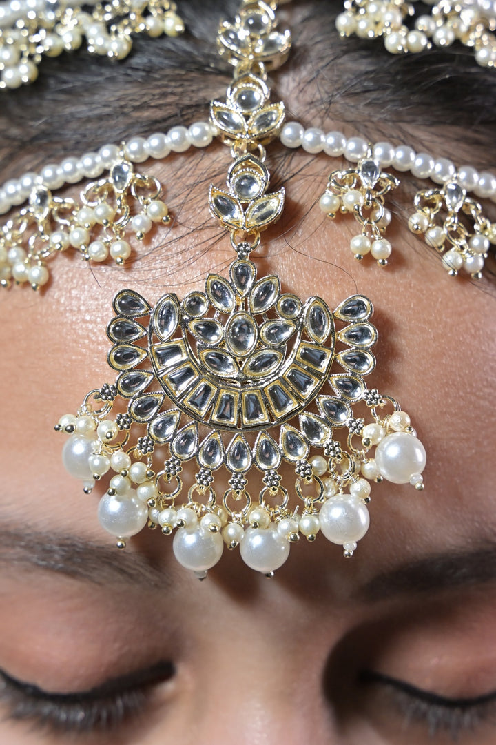 Ruhaniya Bridal Pearl Matha Patti