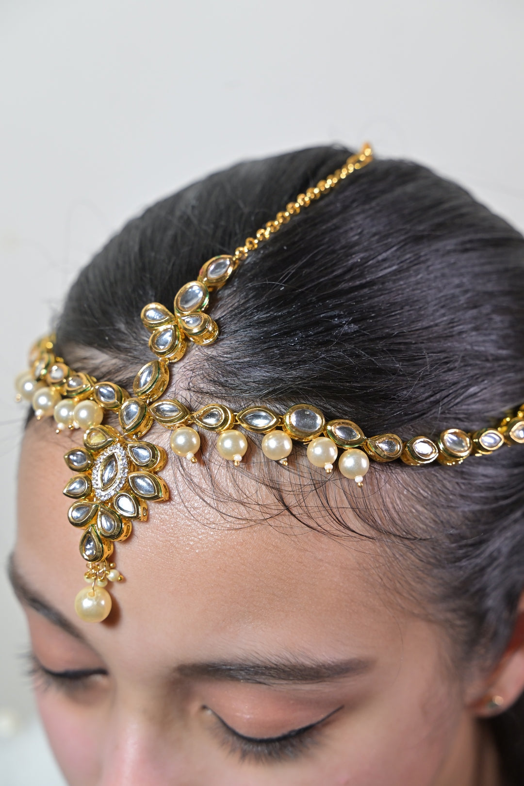 Nandini Temple Bridal Maangtikka