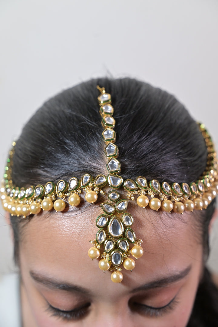 Himavari Temple Bridal Maangtikka