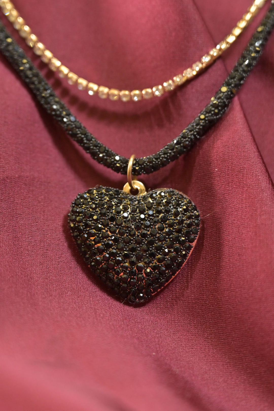 Amazon Noir Heart Pendant Necklace