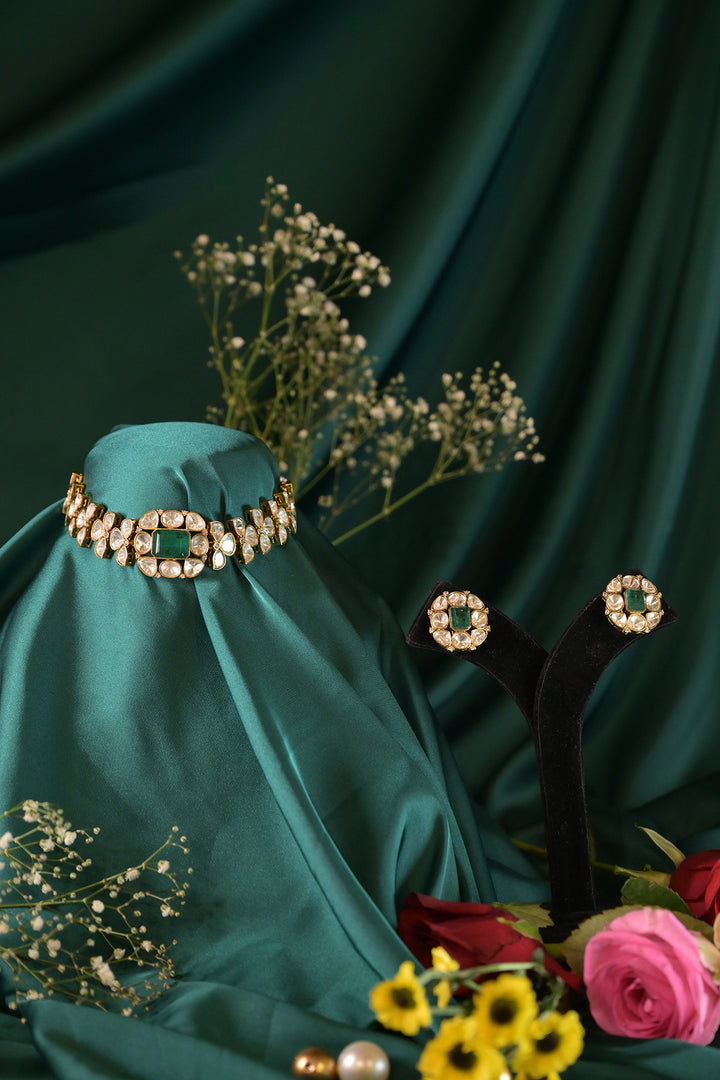 Ratna Royal Mossanite Golden Choker Necklace