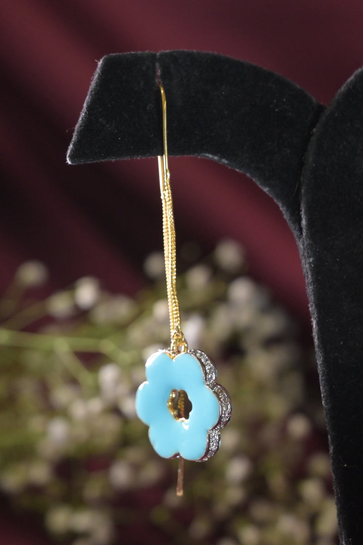 Anahita Sui-Dhaga Flower Drop Earrings