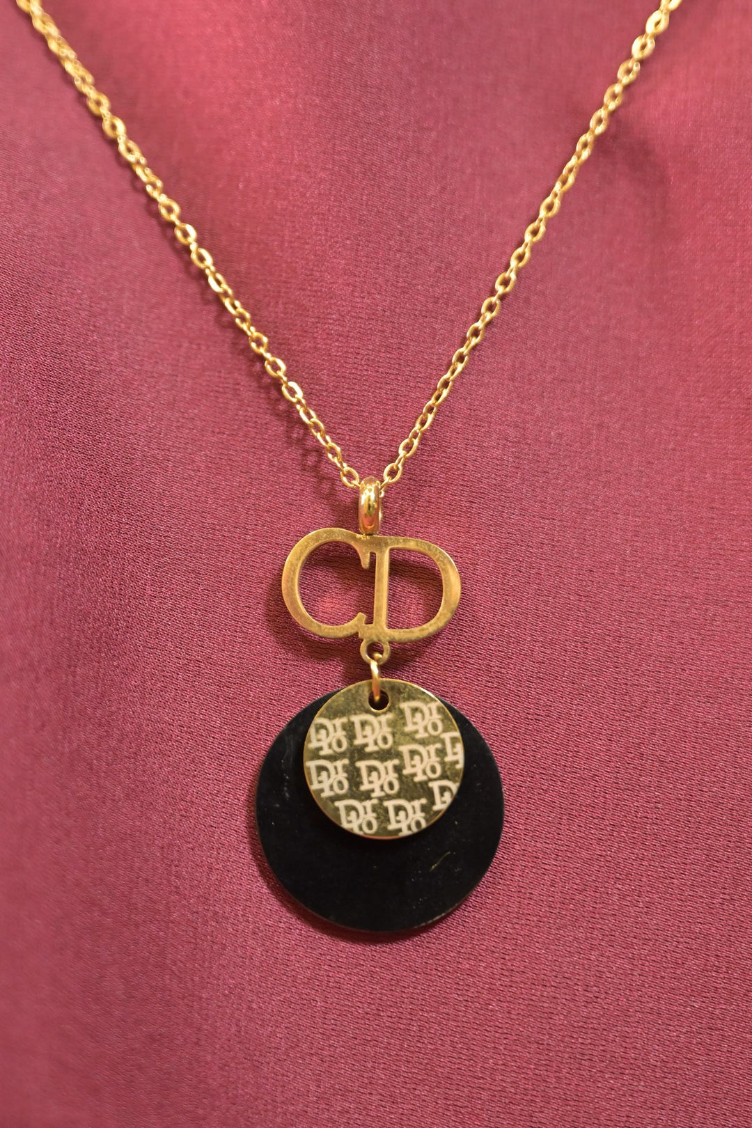 Maharani Ahilyabai Emblem Pendant Necklace