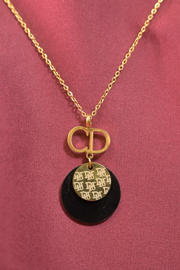 Maharani Ahilyabai Emblem Pendant Necklace