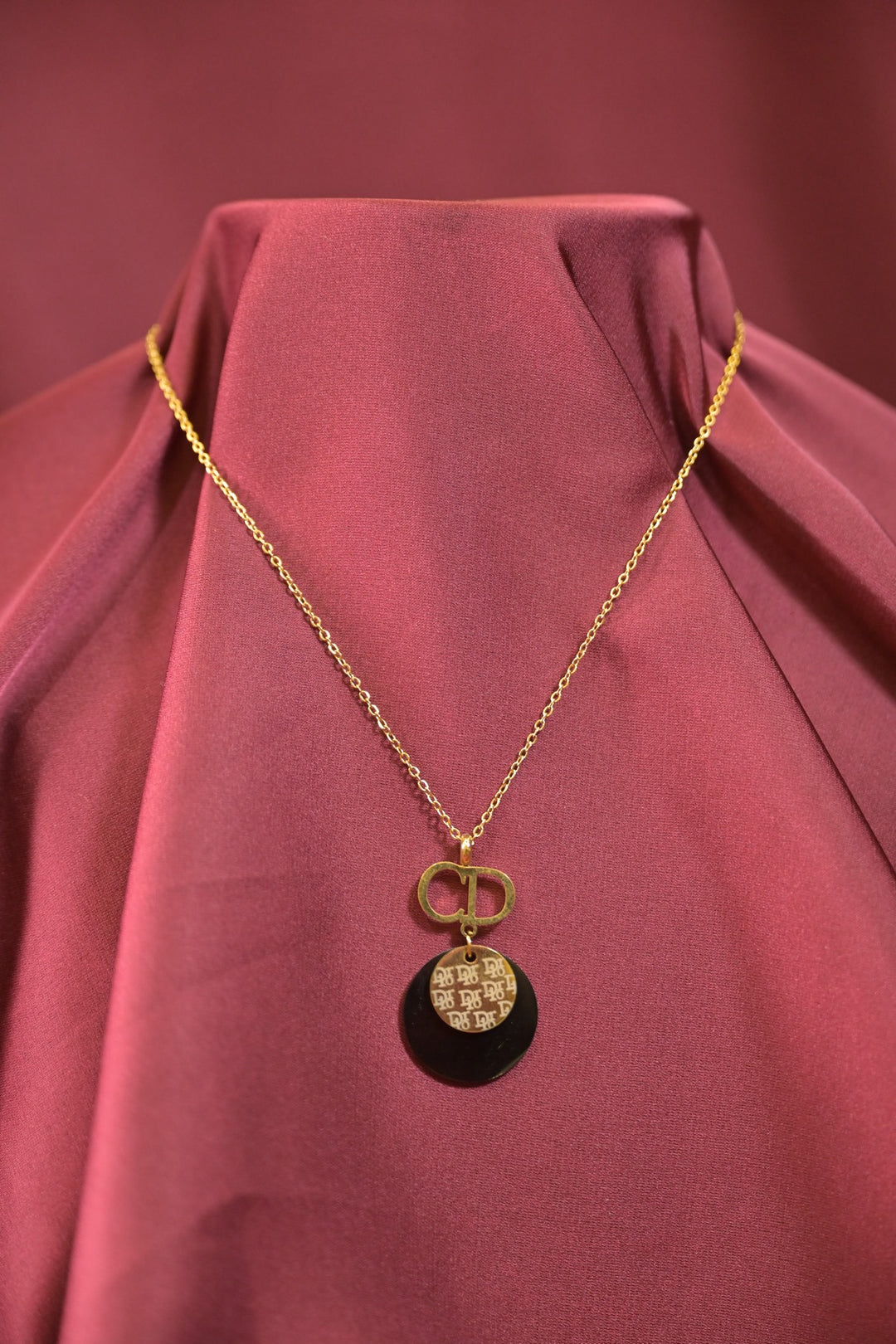 Maharani Ahilyabai Emblem Pendant Necklace