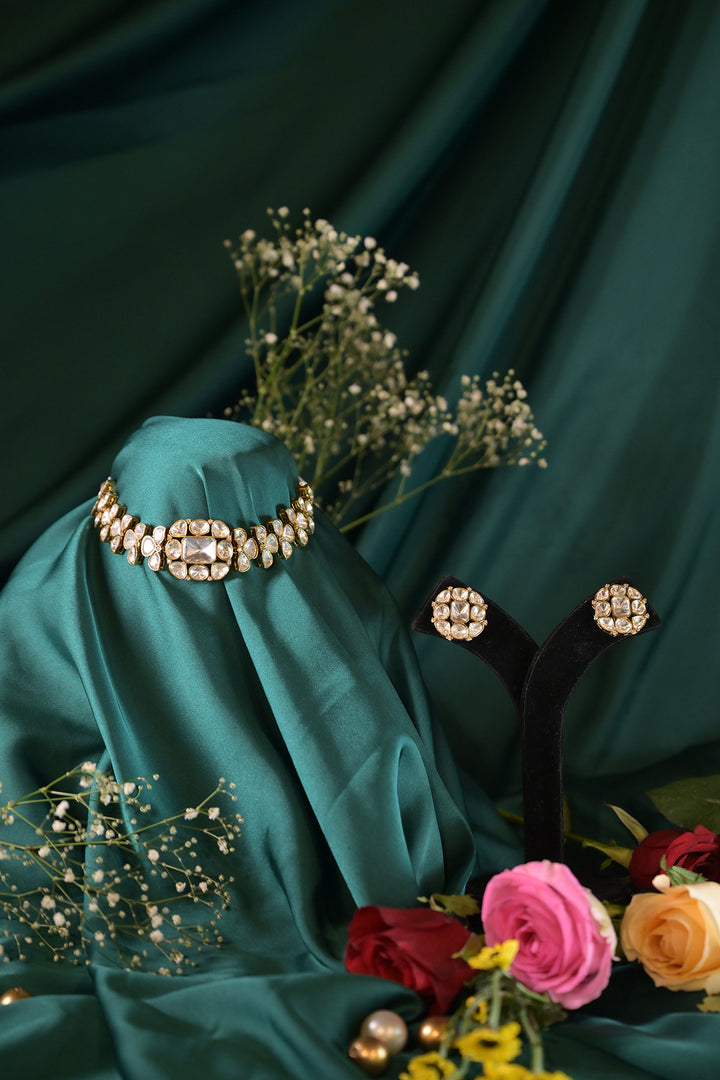 Ratna Royal Mossanite Golden Choker Necklace