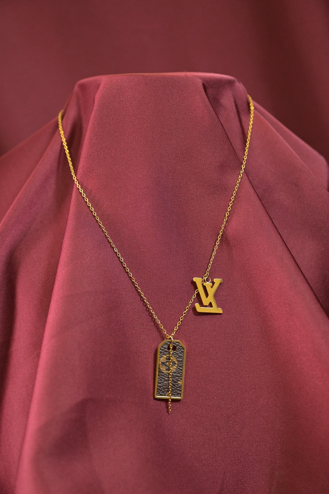 Faith Quirky Pendant Chain Necklace