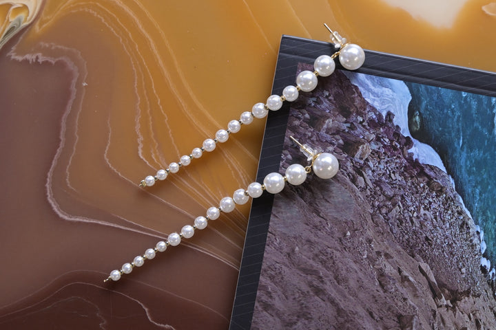 Breeze Pearl Fashion Long Dangler Earrings