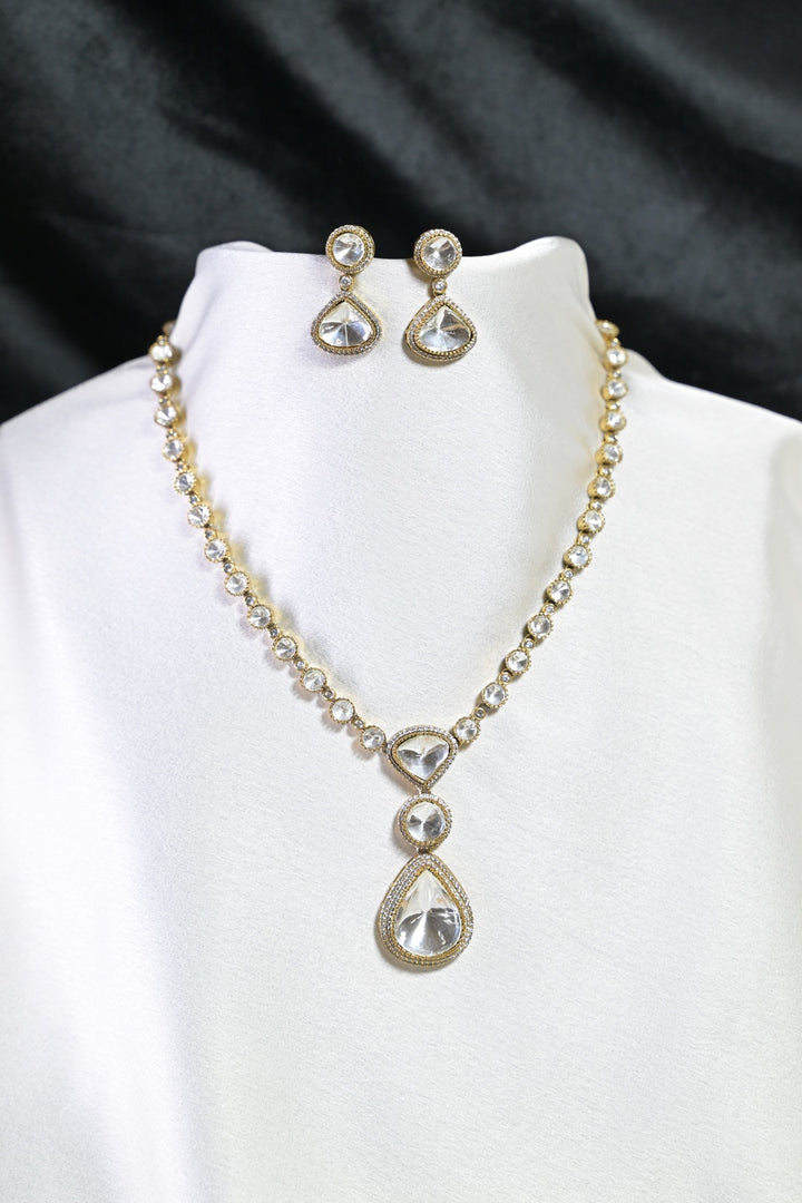 Nizami Golden Lightweight Polki String Necklace