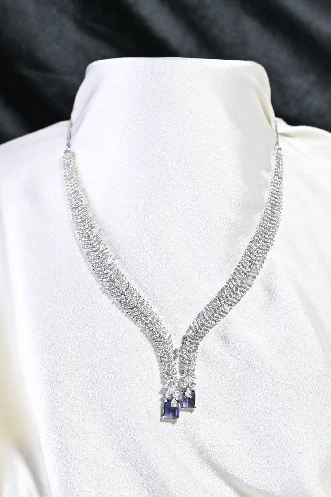 Neelkamal Blue Sapphire Diamond Cocktail Necklace