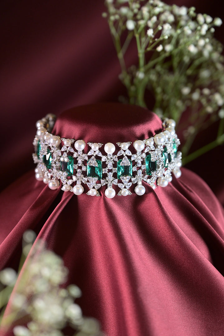 Prithvi Emerald Diamond Pearl Chokar Necklace