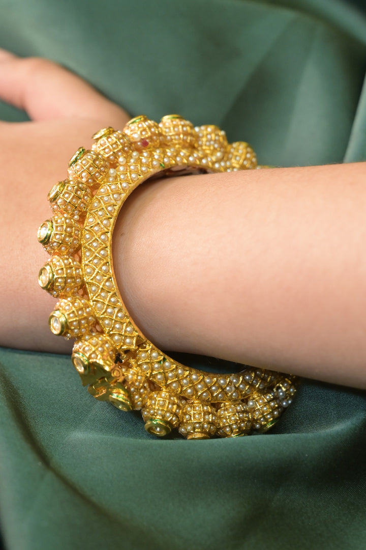 Krishna Nagara Polki Pancheli Bangle