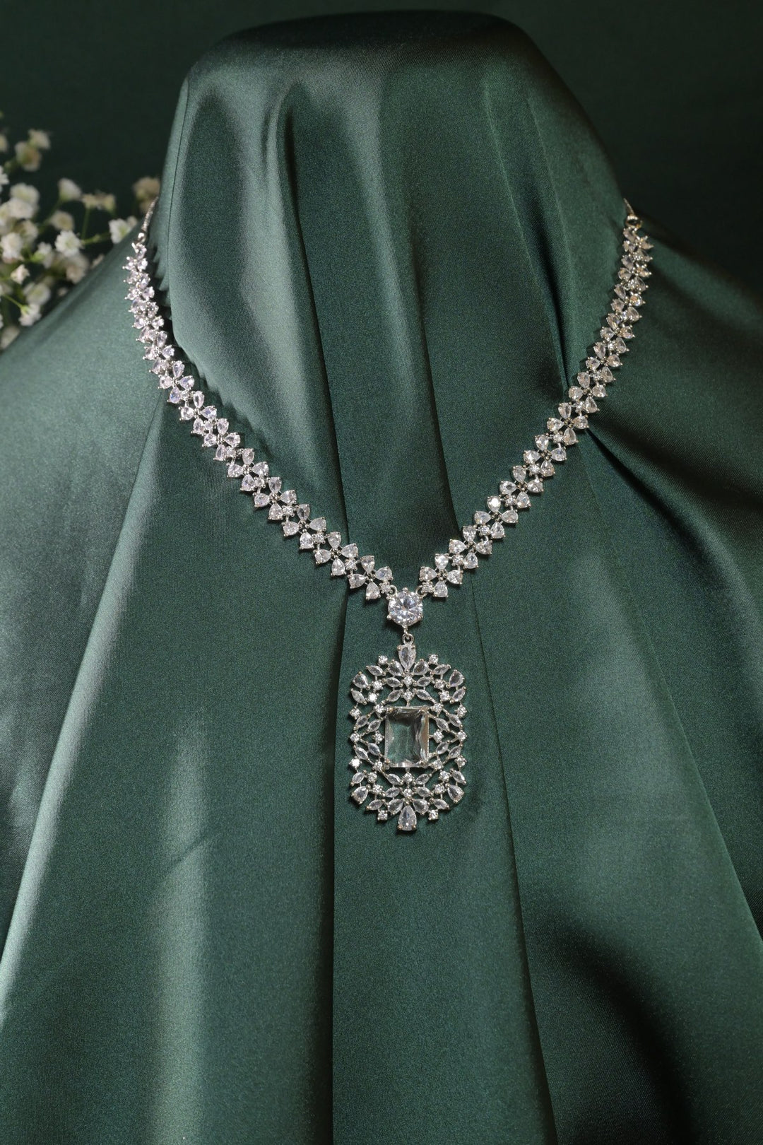 Ishira Charm Affordable Pendant Diamond Necklace