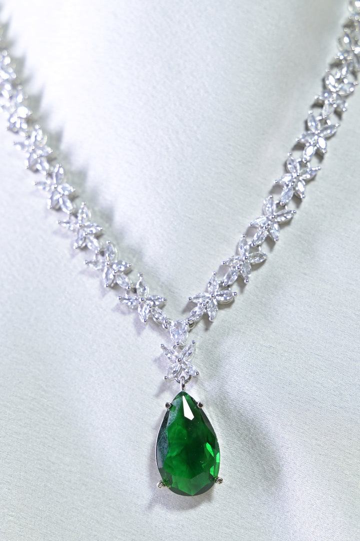 Smriti Pear Pendant Diamond Cocktail Necklace