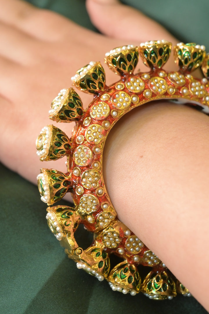 Krishna Nagara Polki Pancheli Bangle