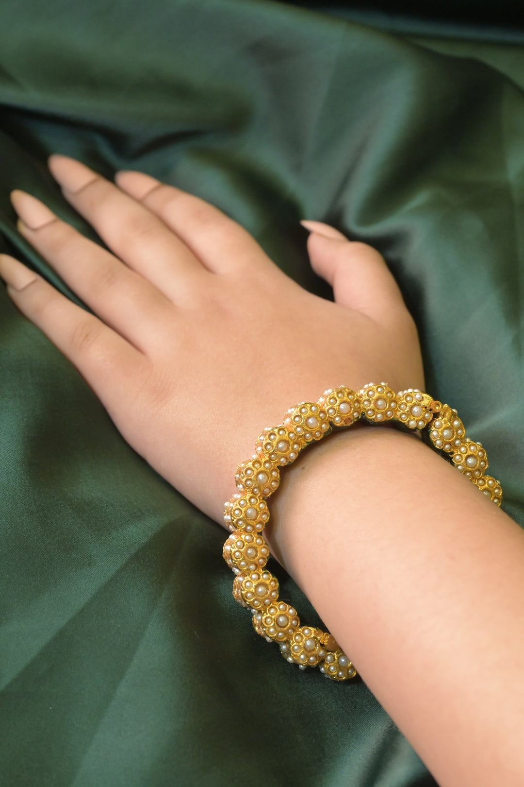 Neelal Trinetra Bangle