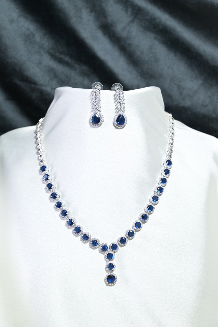Pushp Gemstone Diamond Cocktail Necklace