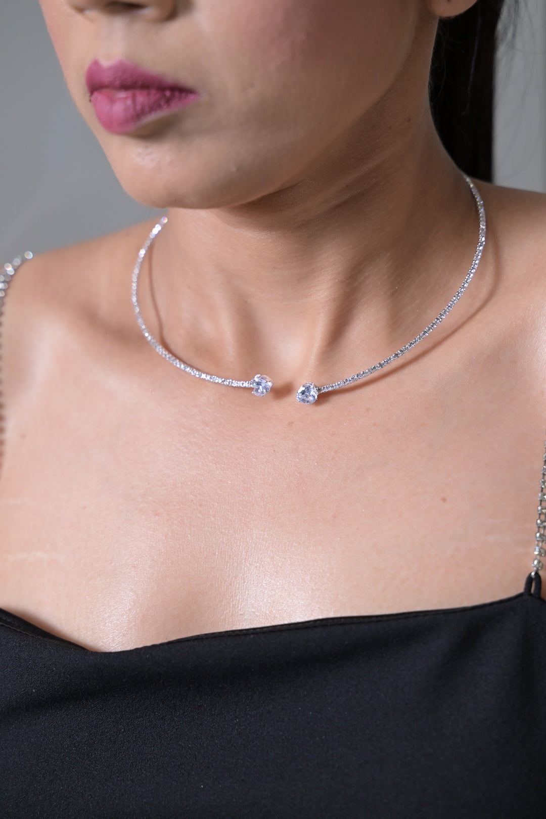Circle Diamond Open Choker Necklace
