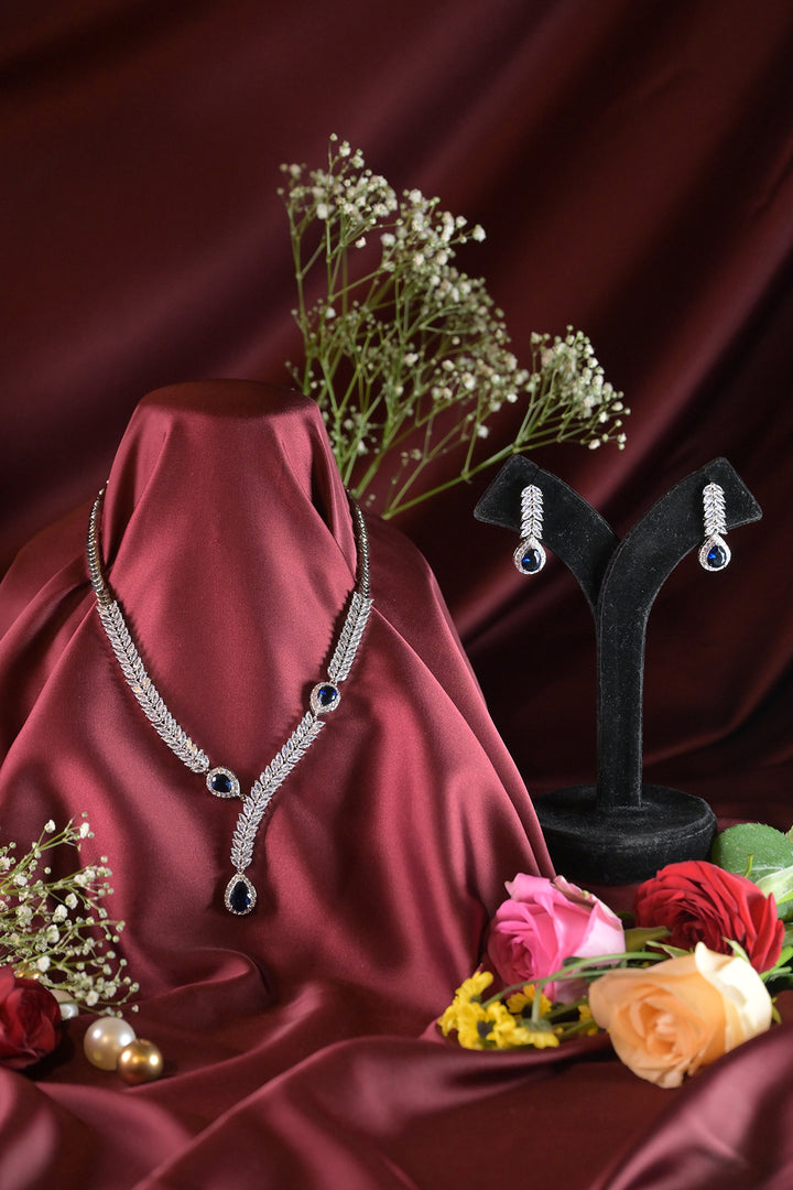 Victoria Crisscross Diamond Pendant Necklace