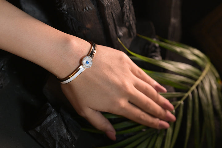 Vindhya Valley Bow Bracelet